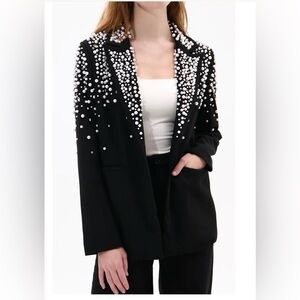 Elegant Black Pearl-Embellished Women's Jacket
